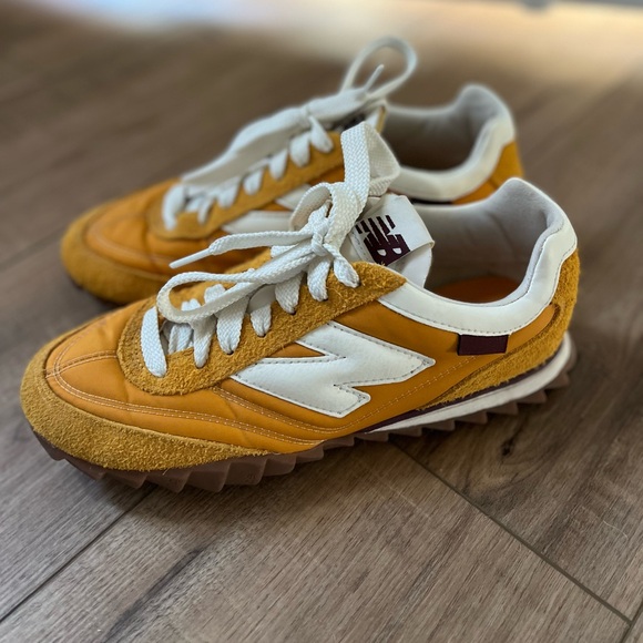 New Balance x Donald Glover RC30 Sneaker - Picture 3 of 9